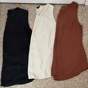 BUNDLE Eileen Fisher 100% Silk Sleeveless Tank Tops - Size Medium